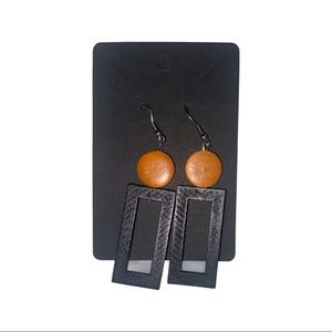 Wood earrings